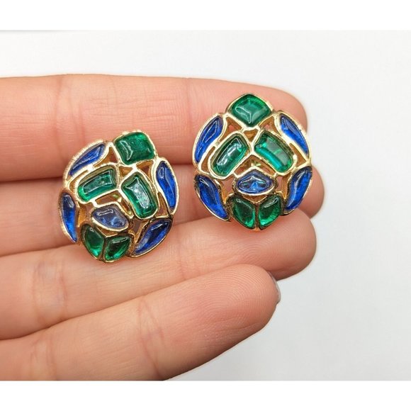 Crown Trifari Modern Mosaics Green Blue Gold Tone Clip On Earrings 1960s - Picture 2 of 8